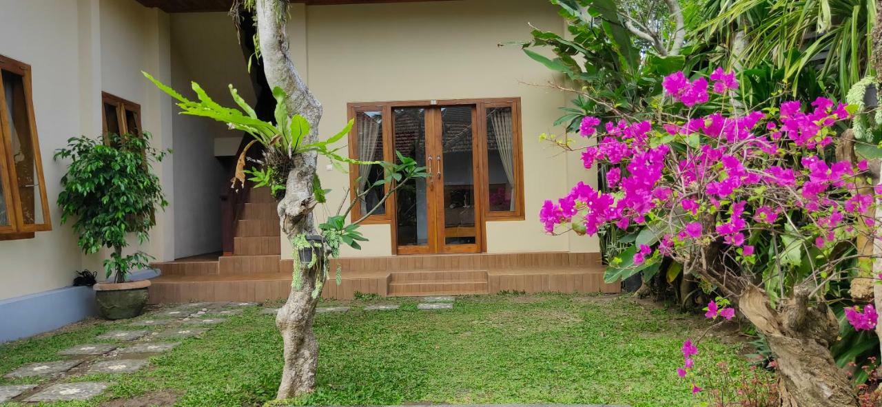 Medewi Beach Inn Pulukan Extérieur photo
