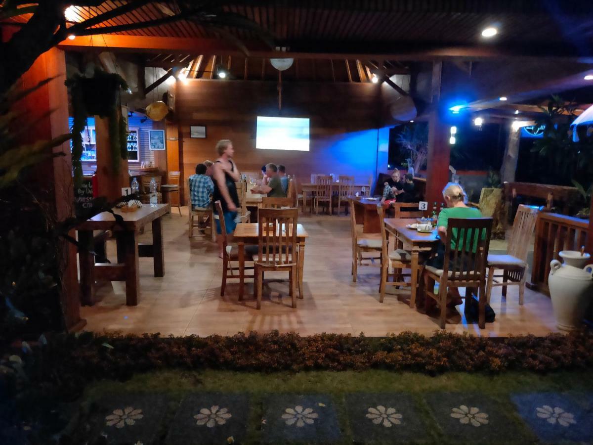 Medewi Beach Inn Pulukan Extérieur photo